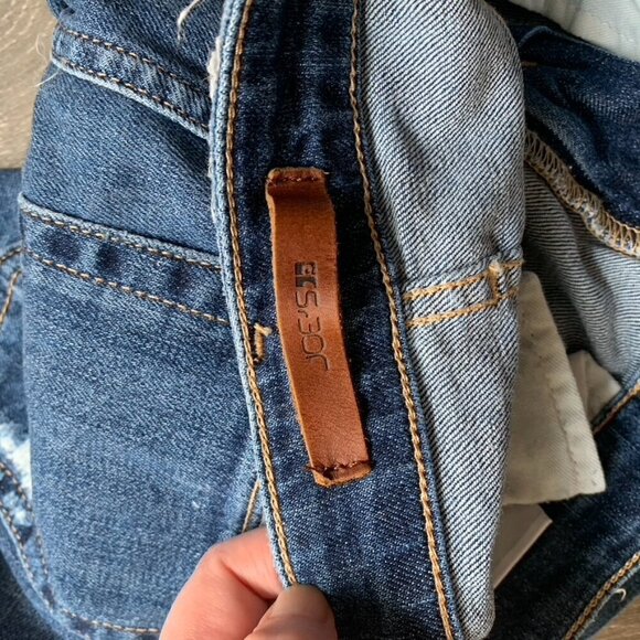 Joe’s Jeans Skinny Jeans Icon Aydin Distressed asymmetrical hem denim  mid rise - Picture 16 of 16